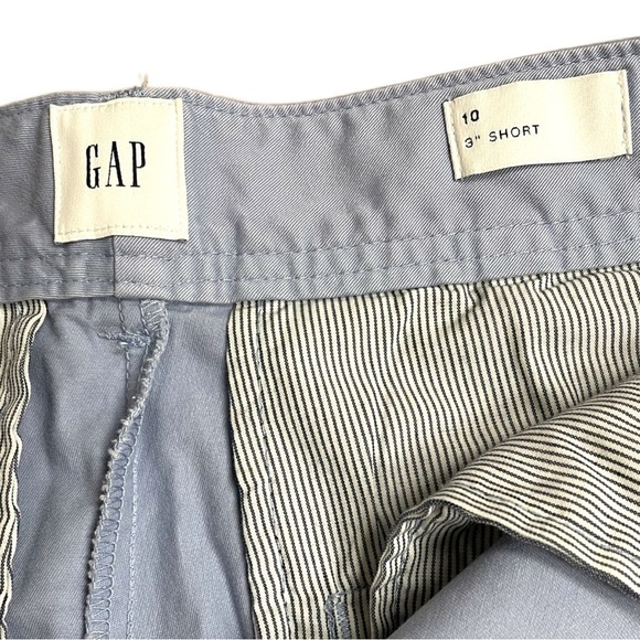 gap city shorts, size 10, resolution blue with embroidery on sides, 4 pockets - Picture 4 of 4
